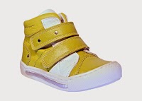 ioloiola.com   shoes for kids 738621 Image 4